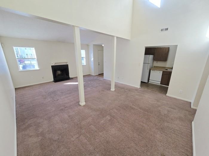 174 S Kentucky Ave - Photo 6 of 18