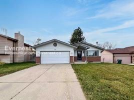 featured image of 739 43rd Ave