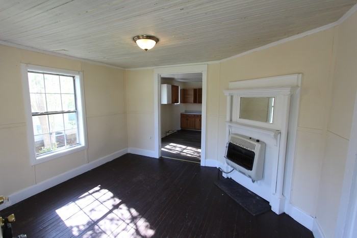 1122 Haynes Street - Photo 2 of 11