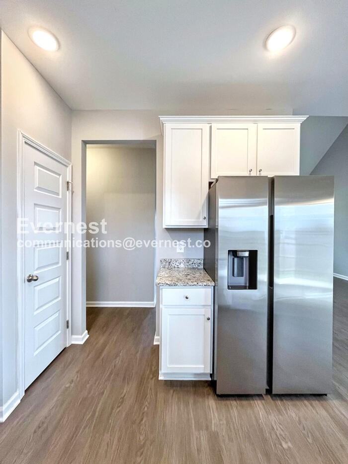 1413 Pipeline Ave - Photo 5 of 25