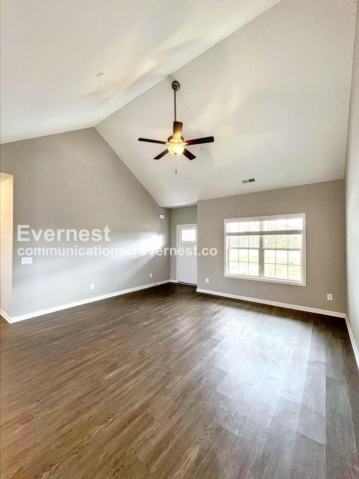 1413 Pipeline Ave - Photo 6 of 25