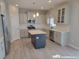 7648 Waters Edge Ave - Photo 1 of 1