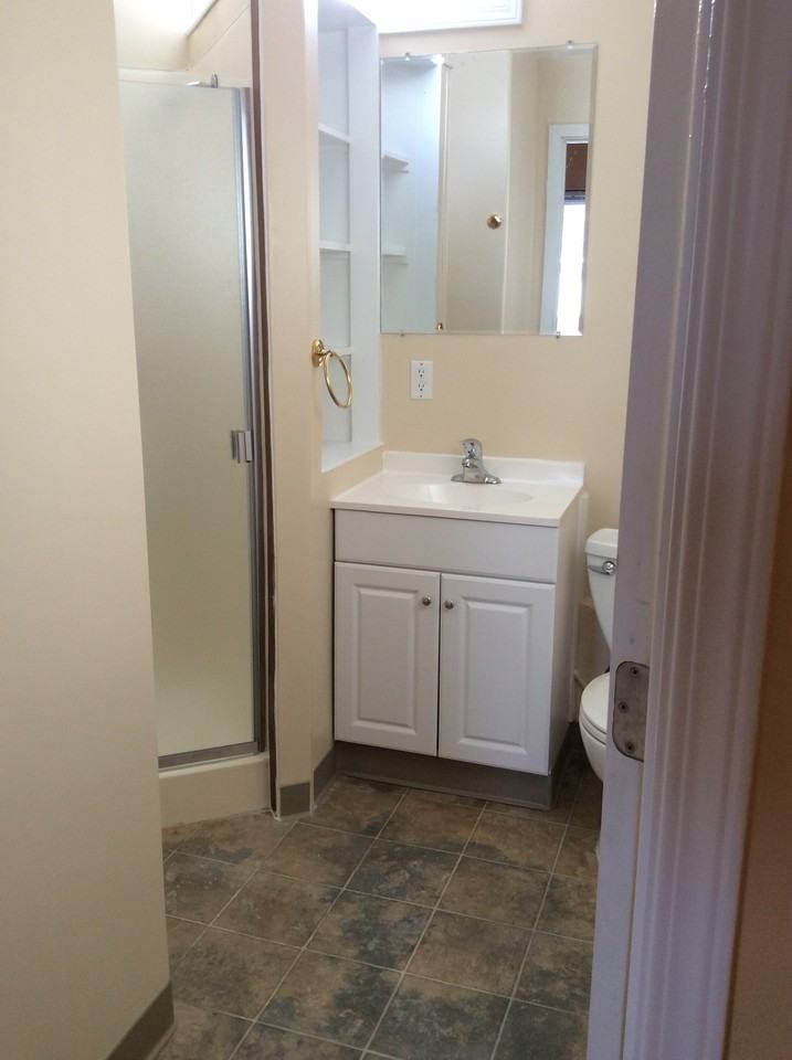 1315 Mccullens Ave #B - Photo 3 of 9