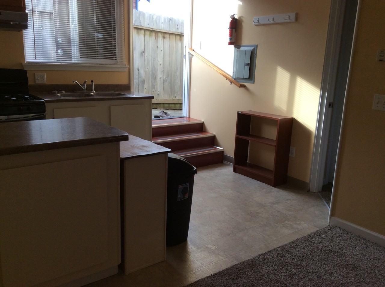 1315 Mccullens Ave #B - Photo 6 of 9