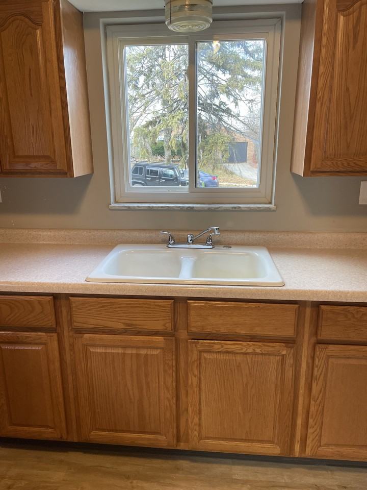 326 Blackwood Ave #NA - Photo 6 of 17