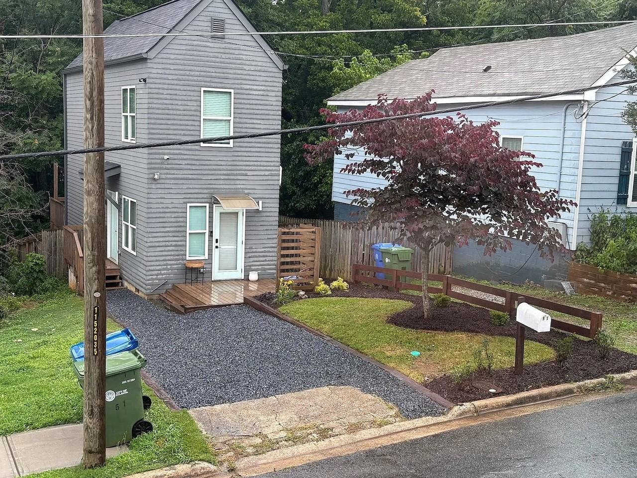 51 Bowen Ave Se - Photo 2 of 24