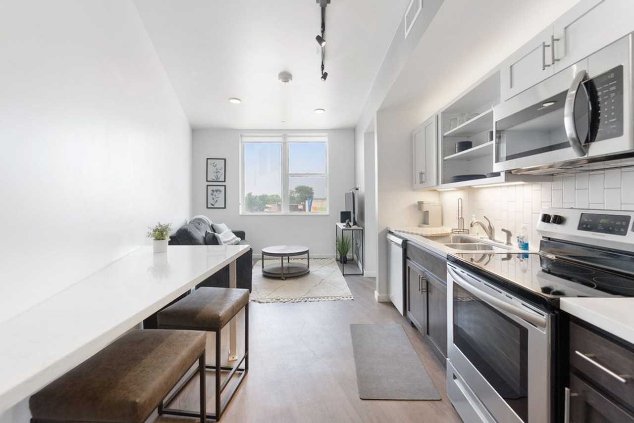 Art Bloc - Photo 5 of 50