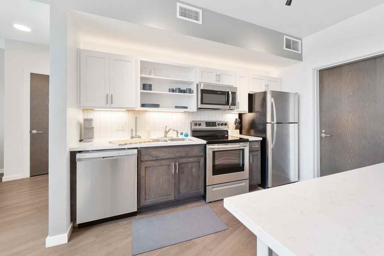 Art Bloc - Photo 6 of 50