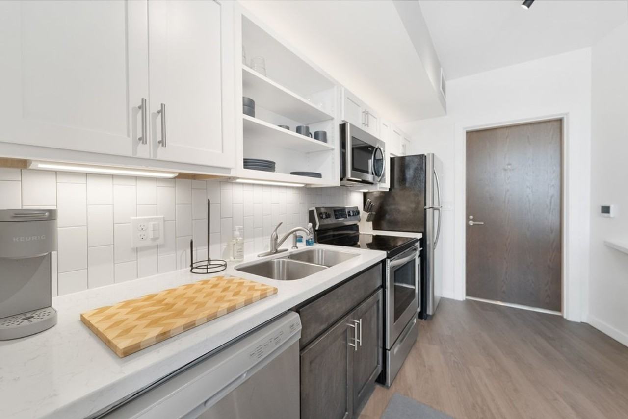 Art Bloc - Photo 7 of 50