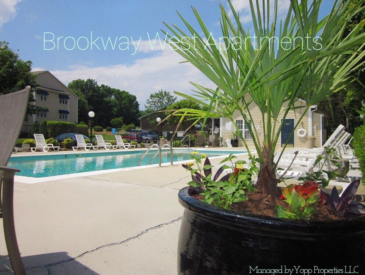 1101 Brookway West Dr - Photo 2 of 33