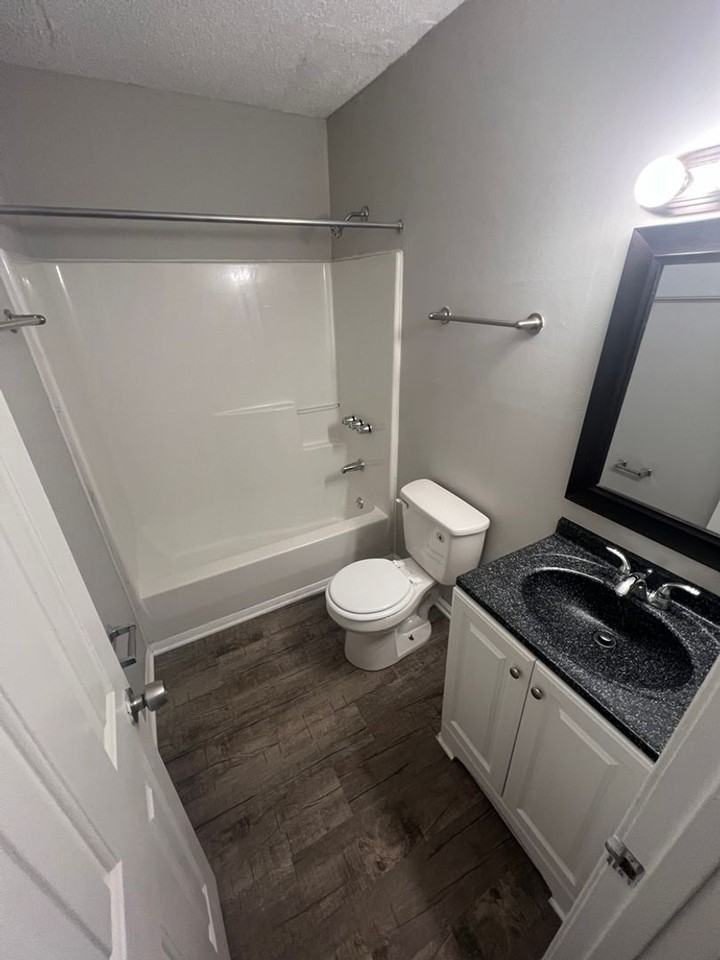 Park Place West and Park Place South Apartments - Photo 7 of 50