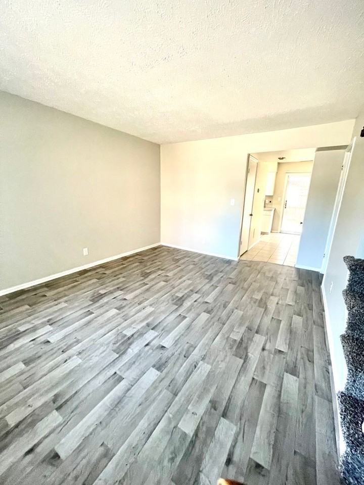 5100 Ventures LLC - Photo 6 of 47