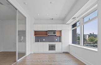 St Clair Ave W & Avenue Rd - Photo 1 of 1