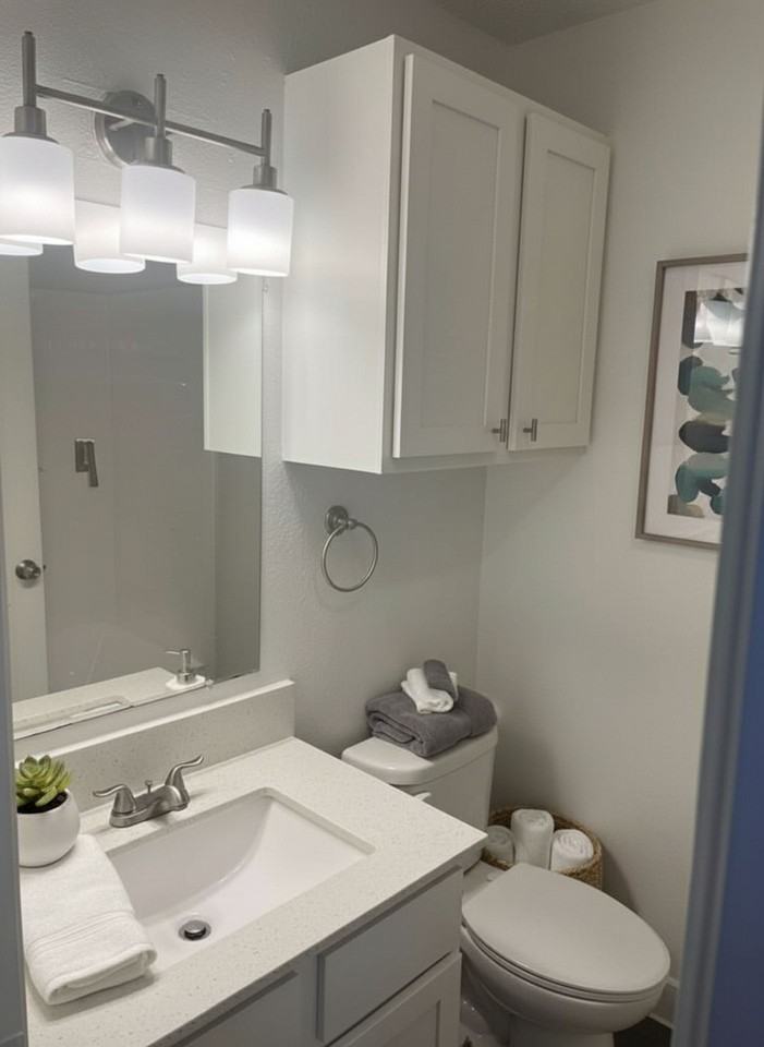 Live Surrounded by Nature and Comfort in the Heart of Austin - Photo 5 of 36