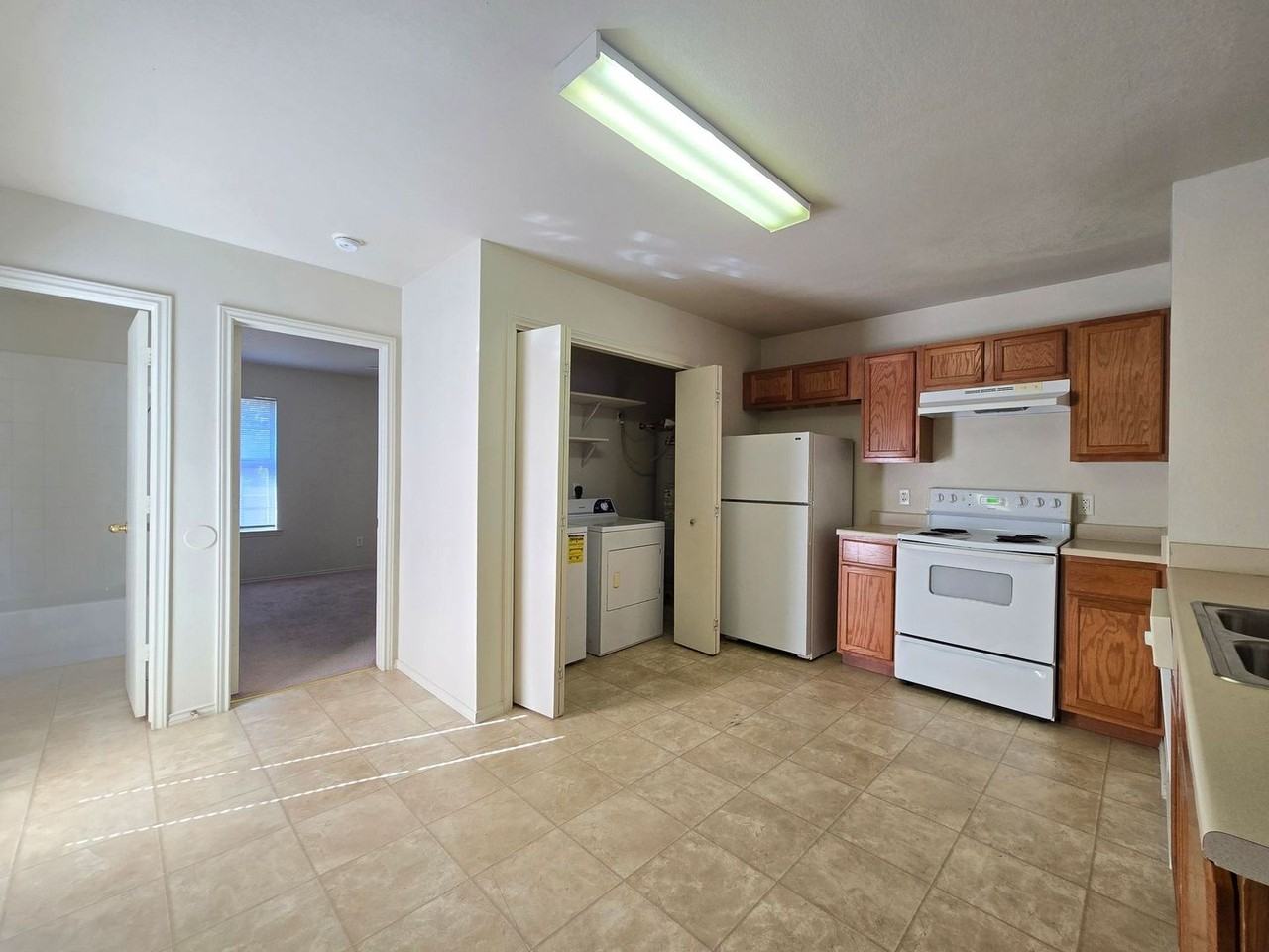 3800 Malibu Lane #B - Photo 6 of 21