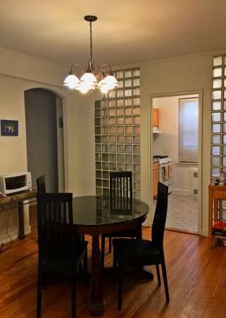 150 South Middle Neck Road - Photo 3 of 6