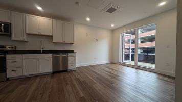 featured image of 40 Free St