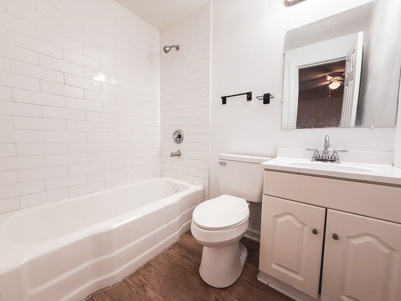 The Clements Horseshoe! - Photo 2 of 13