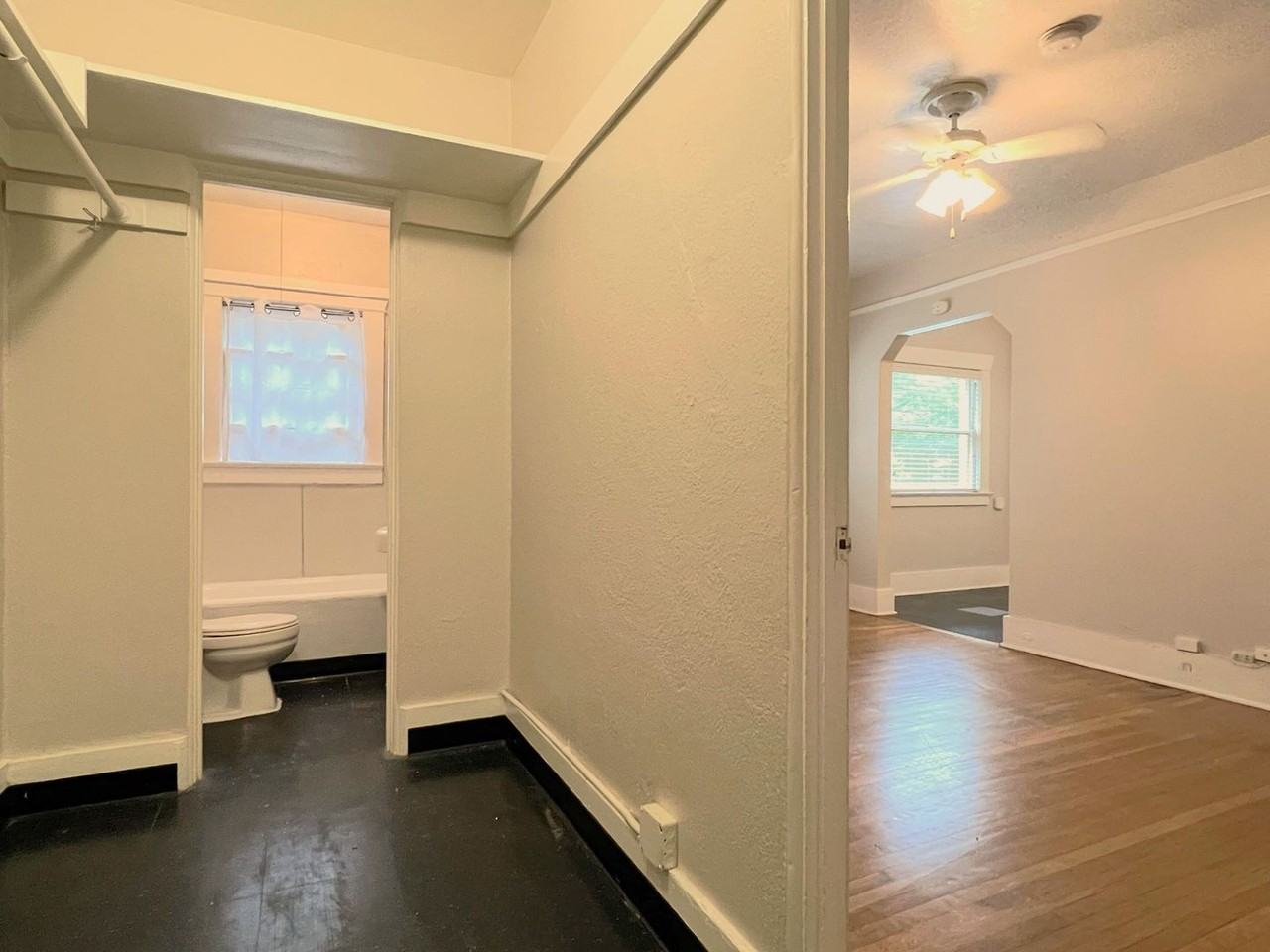 634 - Whitestone - Photo 6 of 24