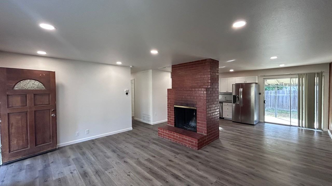 2016 Marlene Ct - Photo 3 of 22