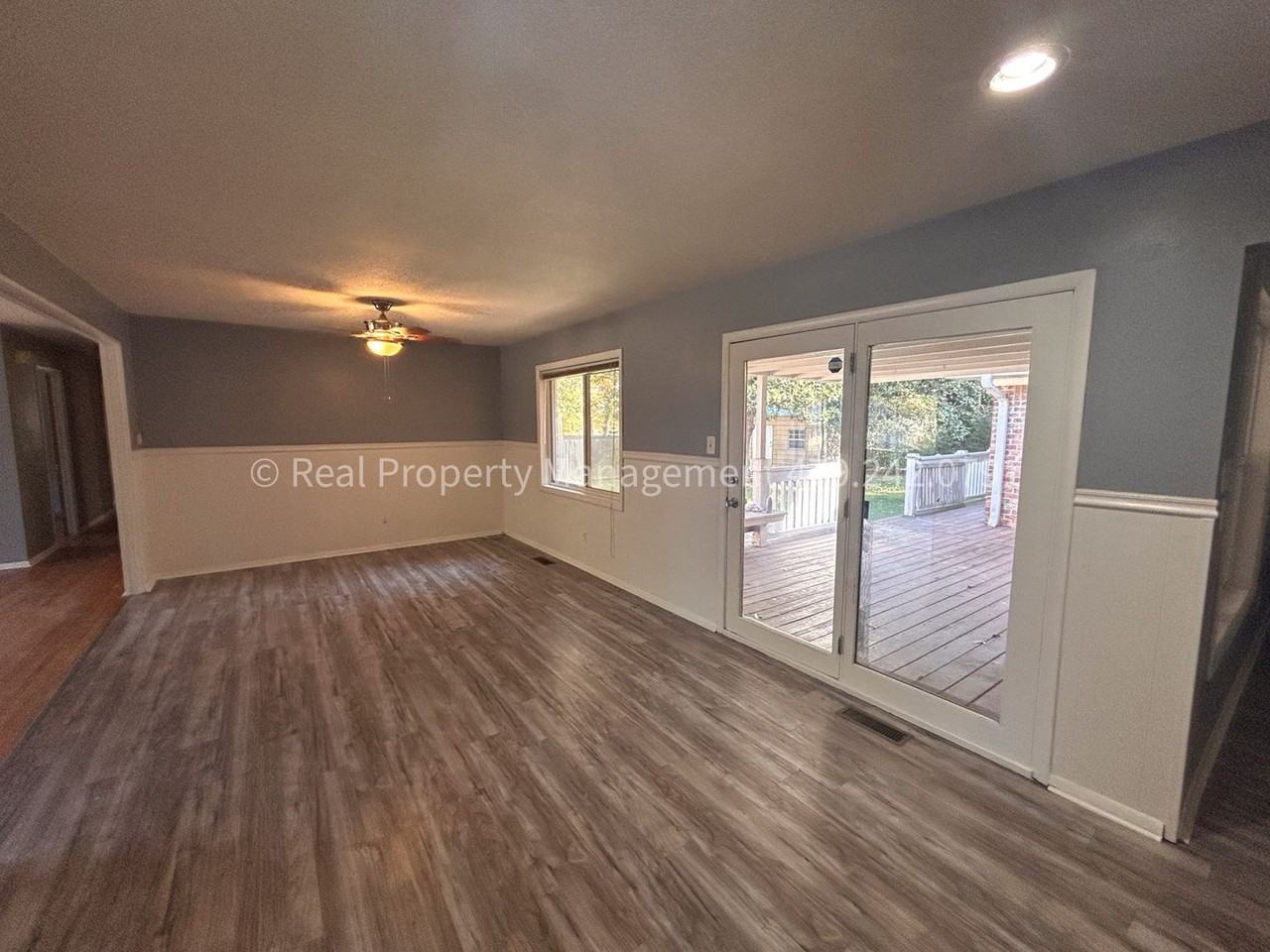 1901 South 72nd Street - Photo 4 of 36