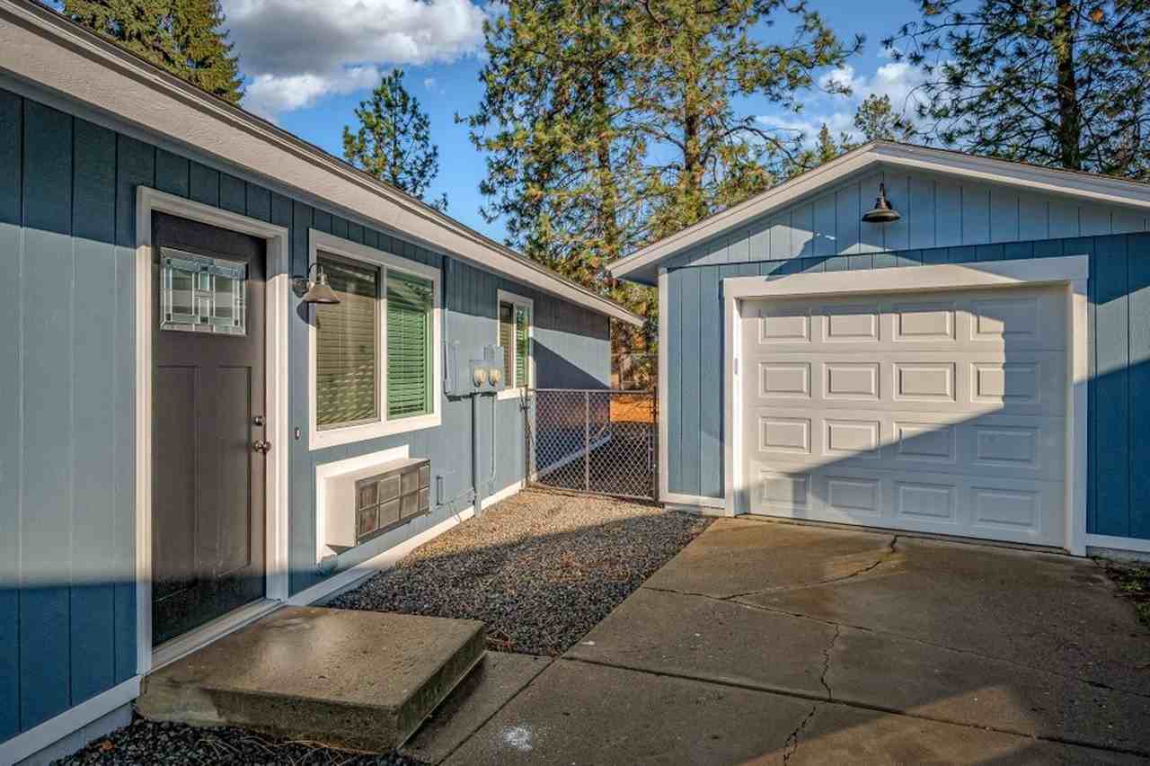 1036 E Woolsey Dr #A - Photo 2 of 20