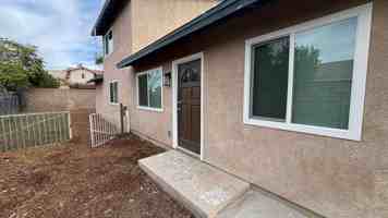 featured image of 221 E Mead St