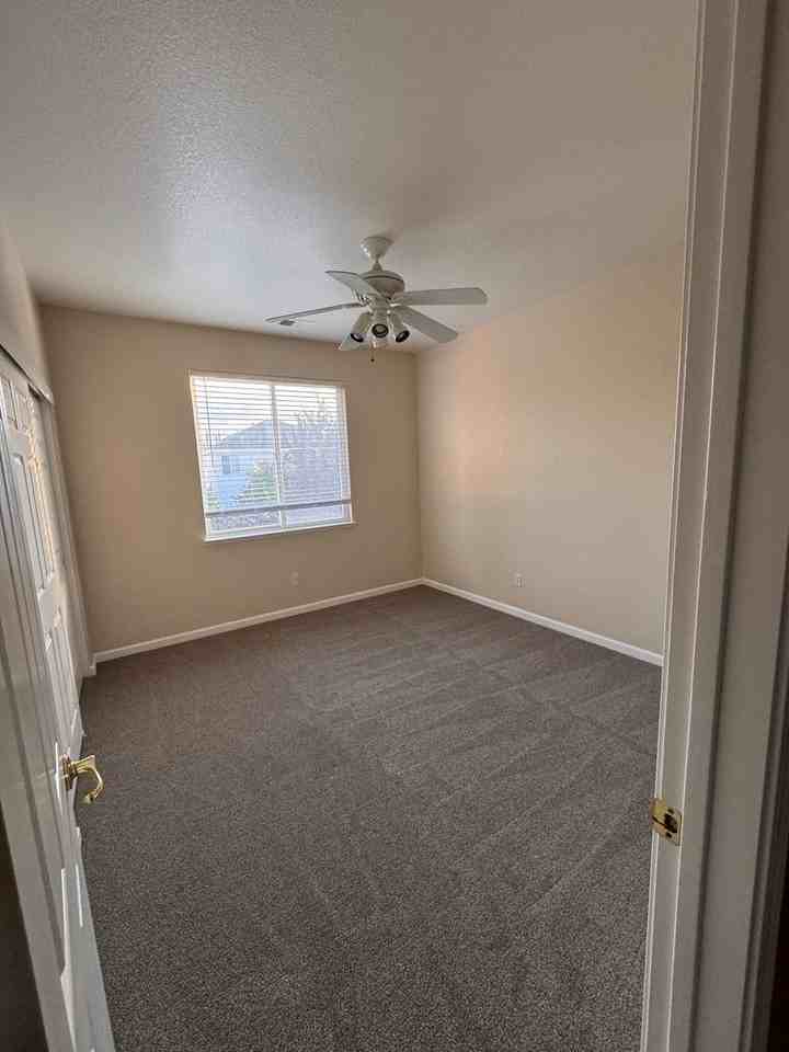 234 Ridgeview Dr - Photo 6 of 14