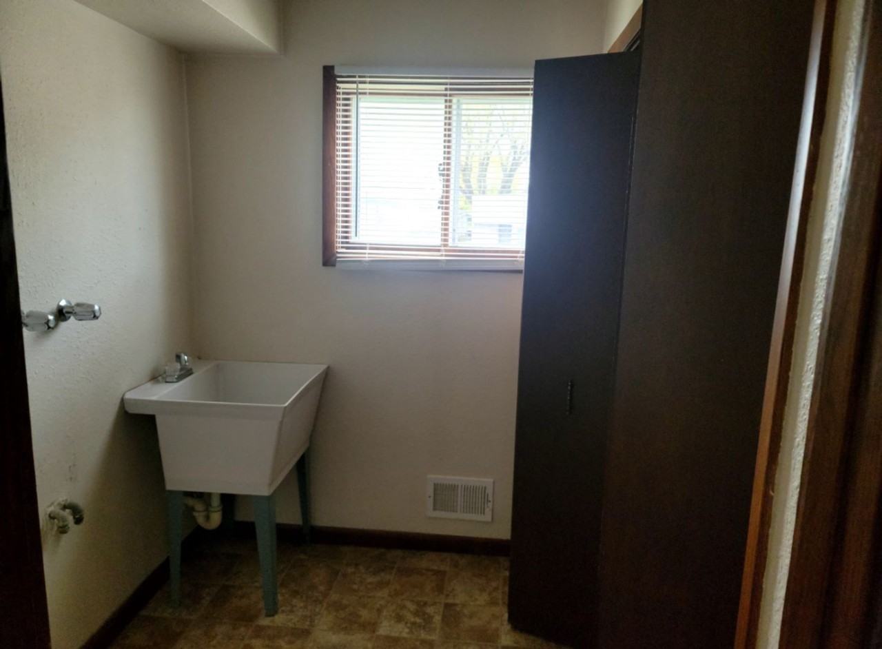 Badger Mobile Home Park - Photo 2 of 28