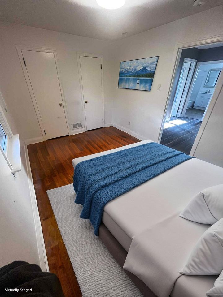 140 Penetang St #2 - Photo 7 of 7