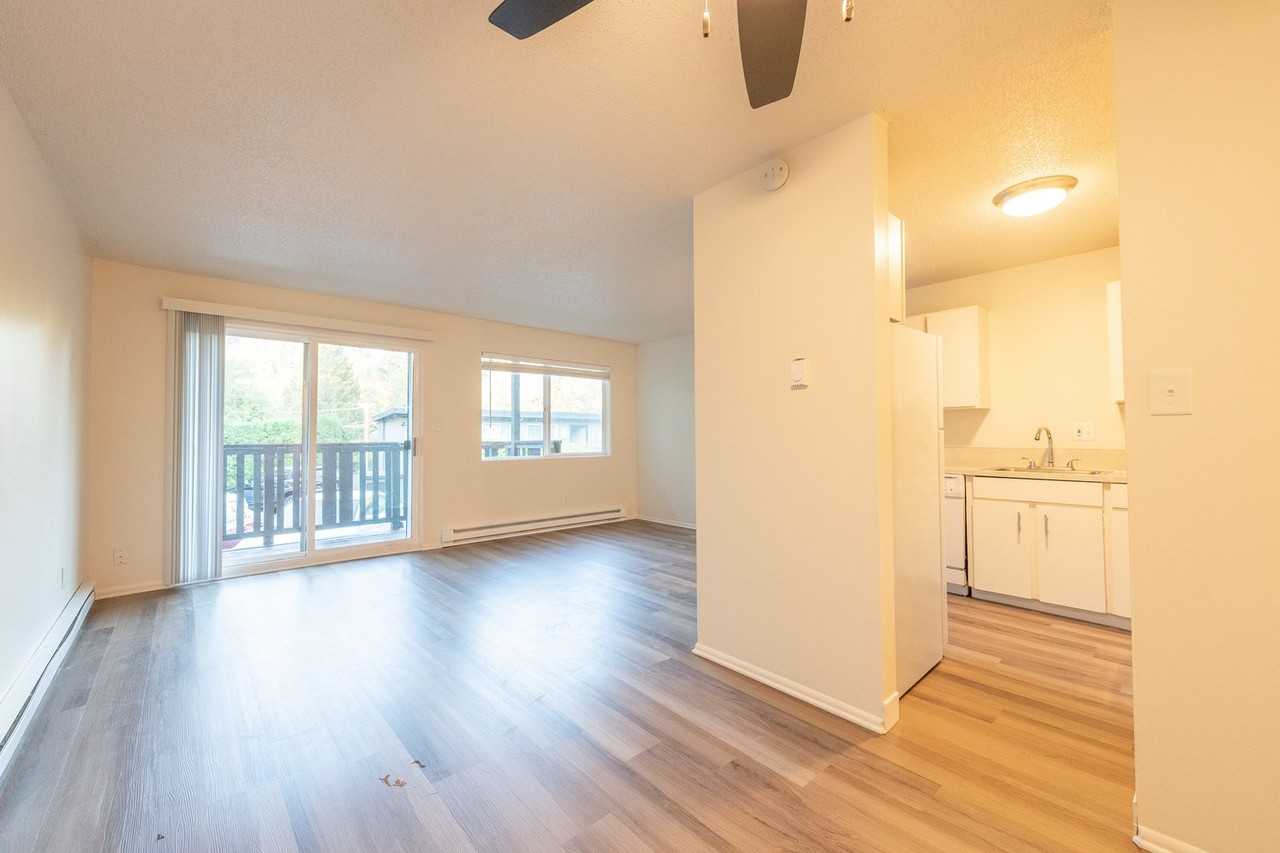 West Hills Terrace - Photo 4 of 42