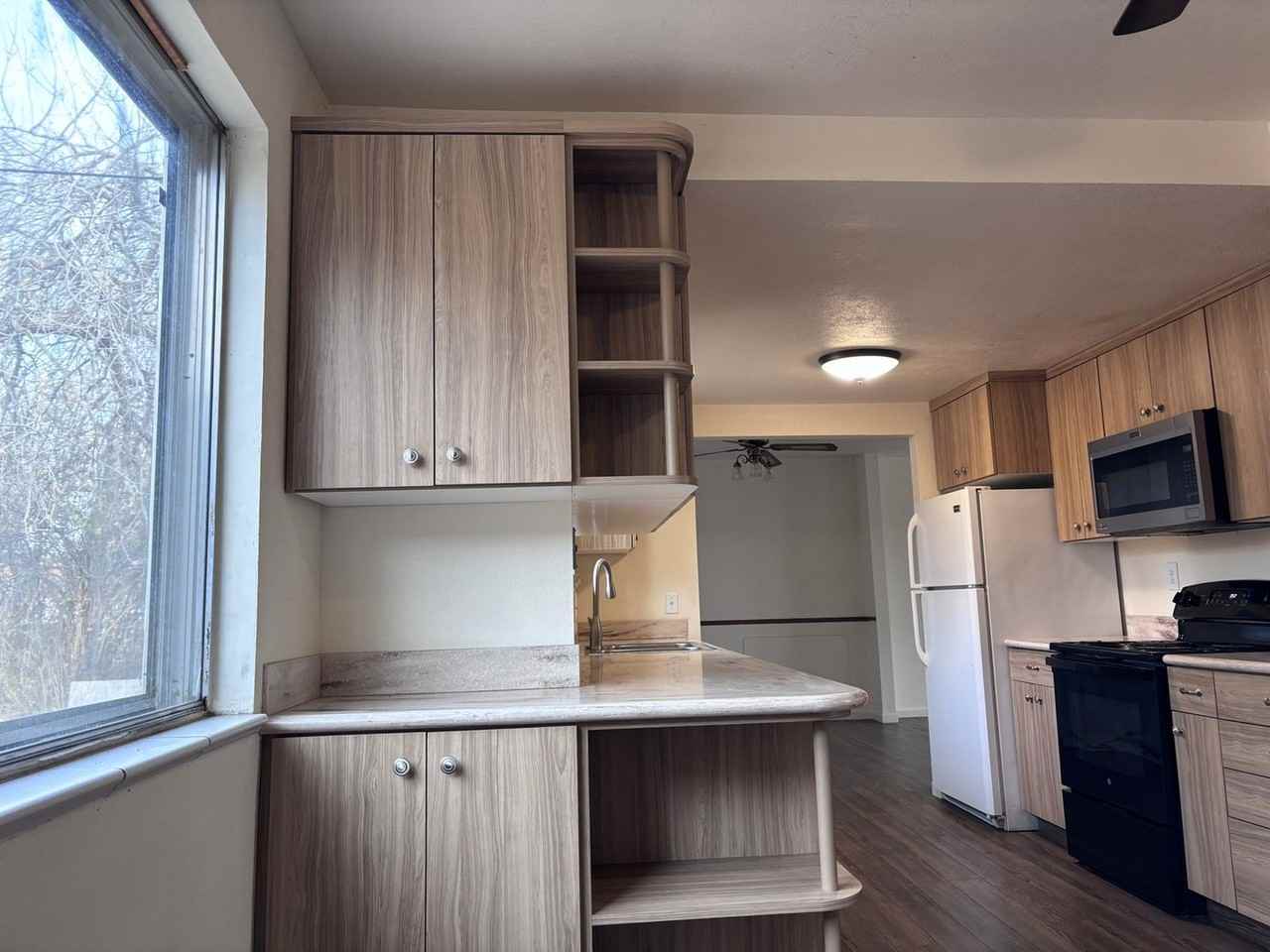 11065 Pinyon Dr - Photo 7 of 24