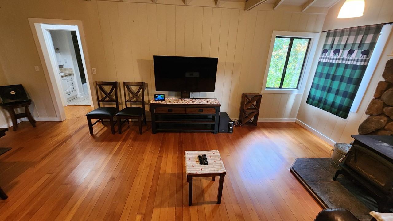 411 Brimblecom Rd - Photo 6 of 23