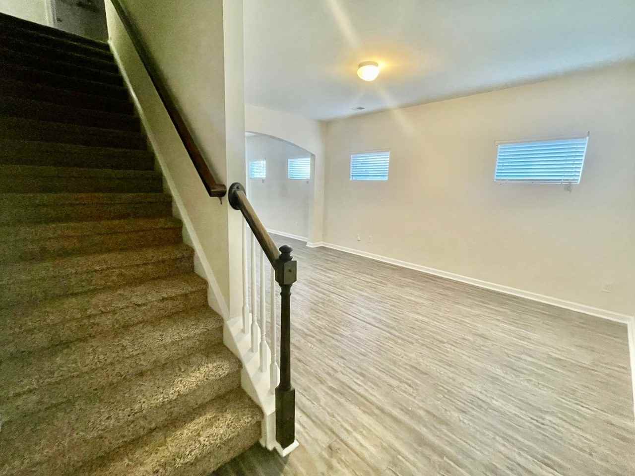 124 Village Creek Way - Photo 2 of 20
