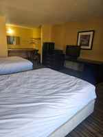 featured image of 718 Horizon Dr