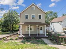 1735 Wood St - Photo 1 of 1