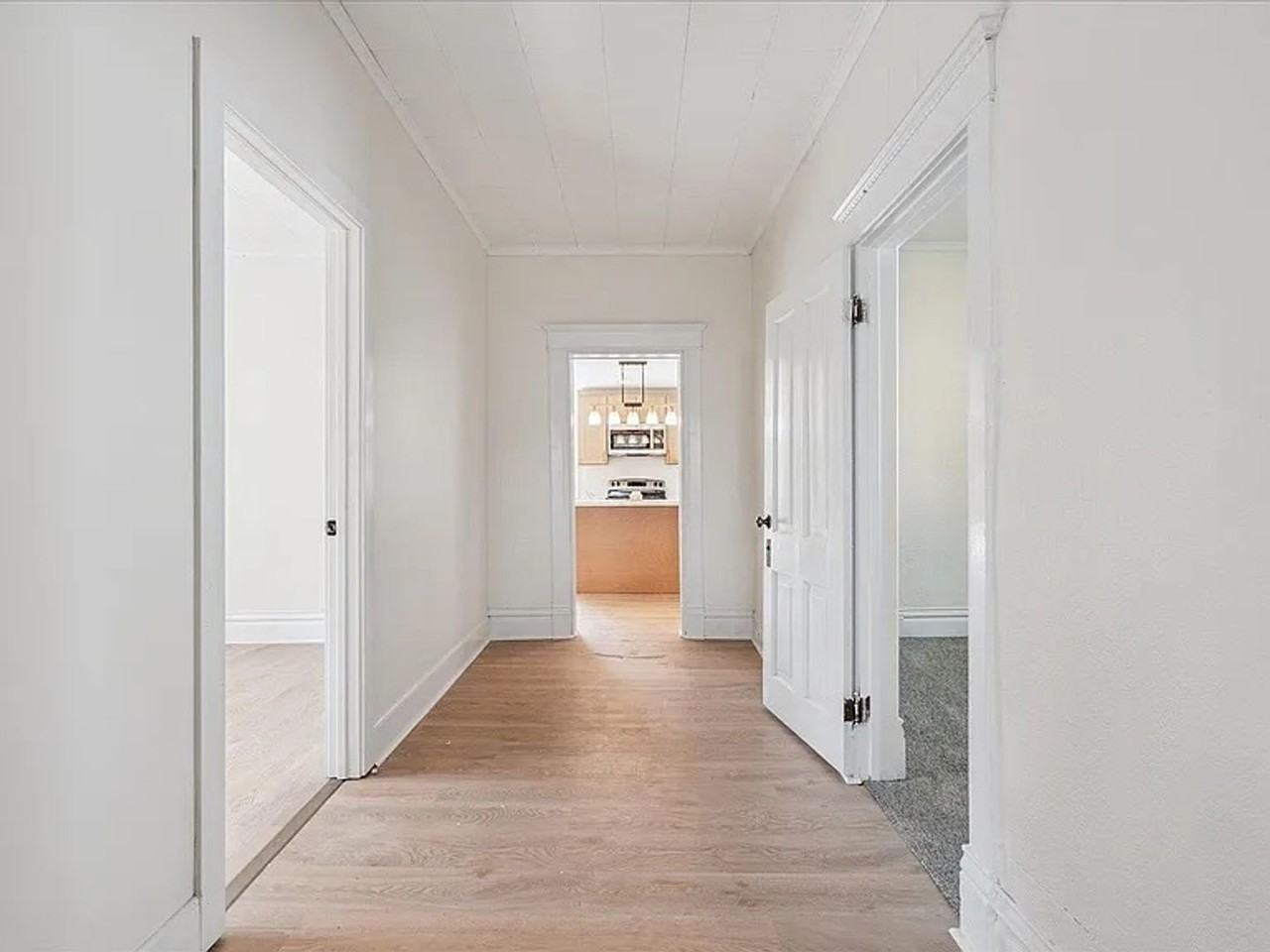 1735 Wood St - Photo 3 of 11