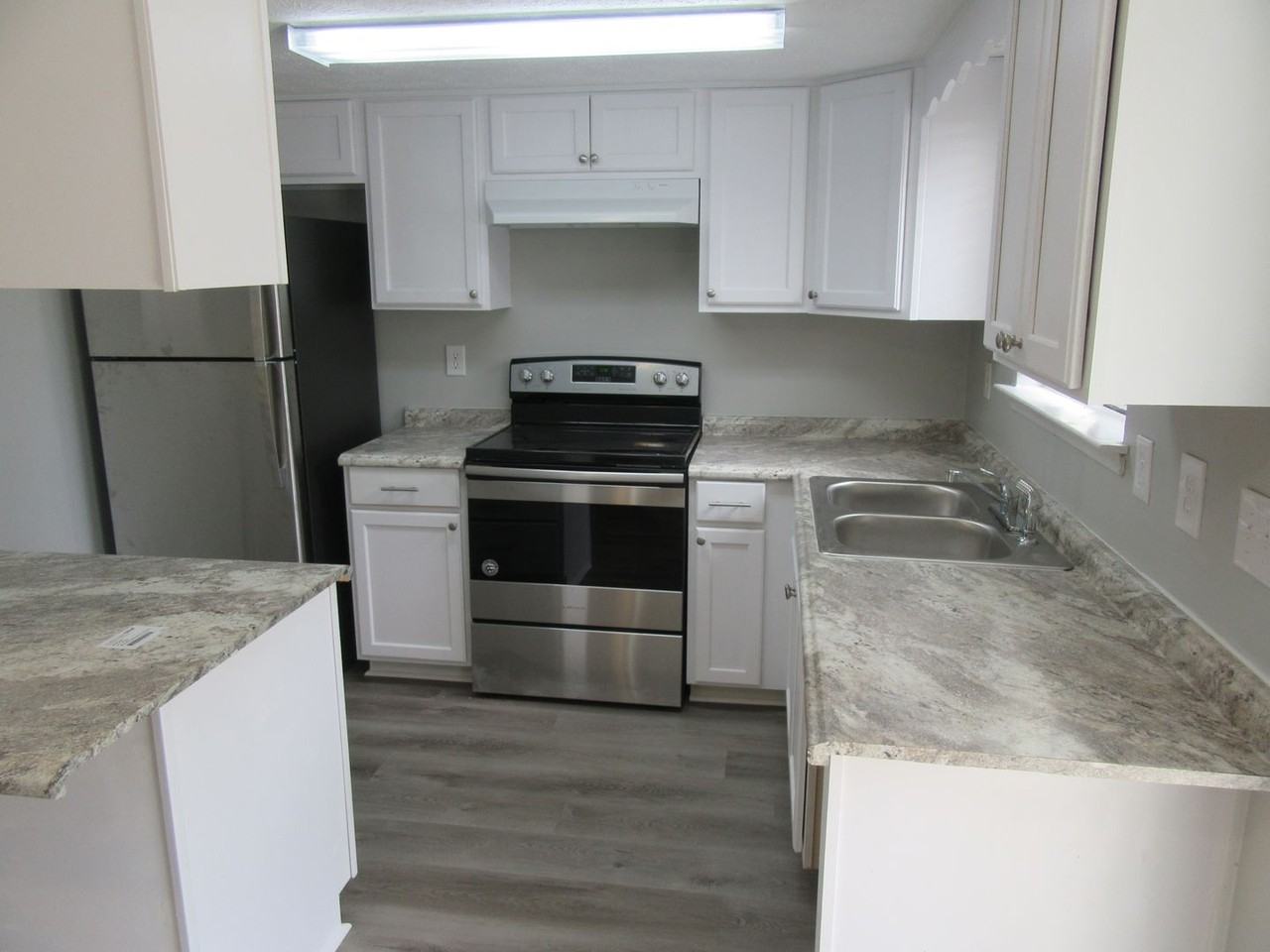 2914 Sequoia Ave - Photo 7 of 14