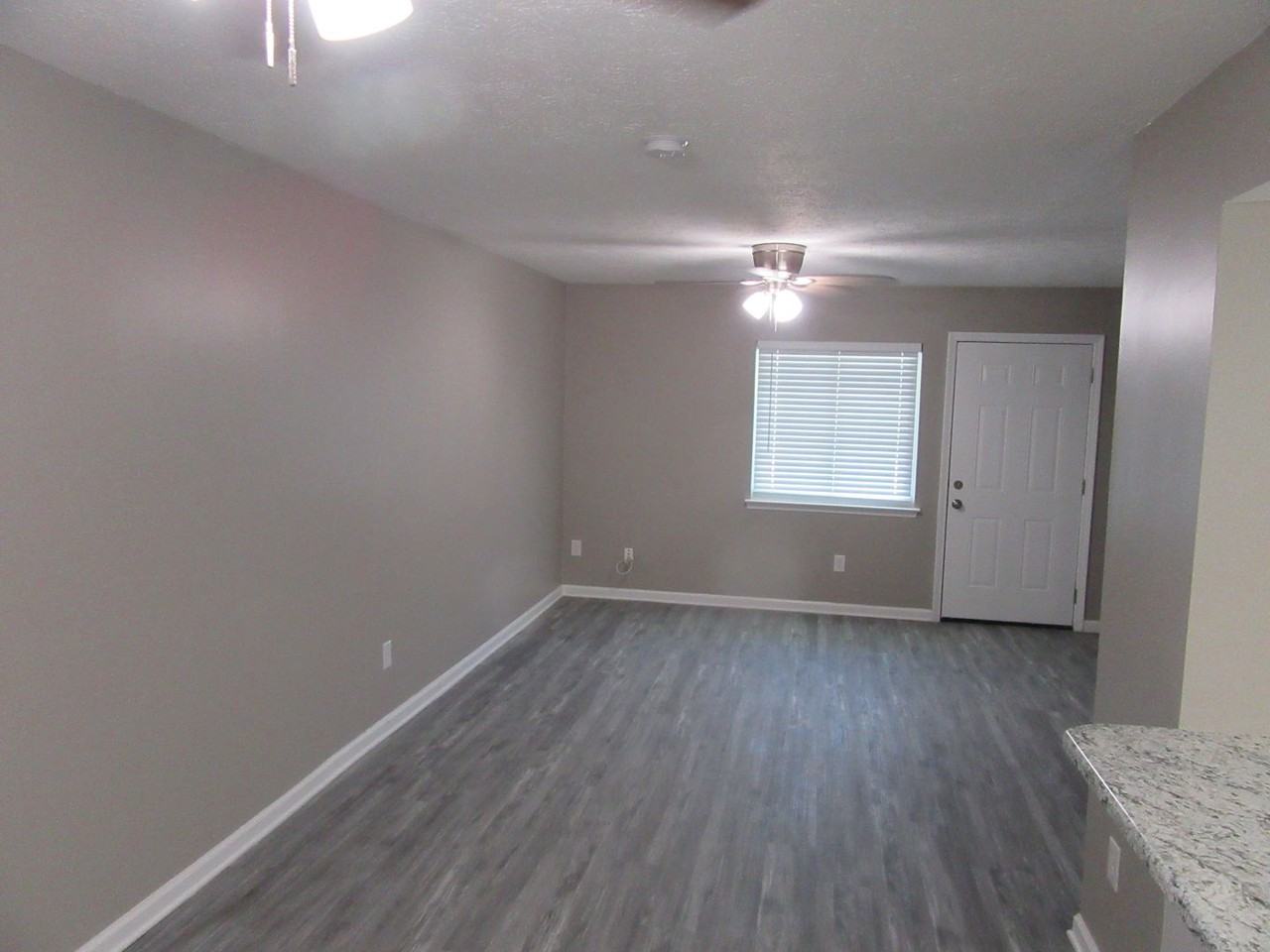 2912 Sequoia Ave - Photo 5 of 21