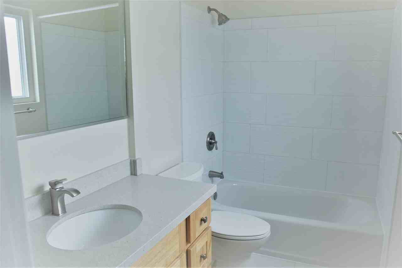 570 19th St - Photo 7 of 50