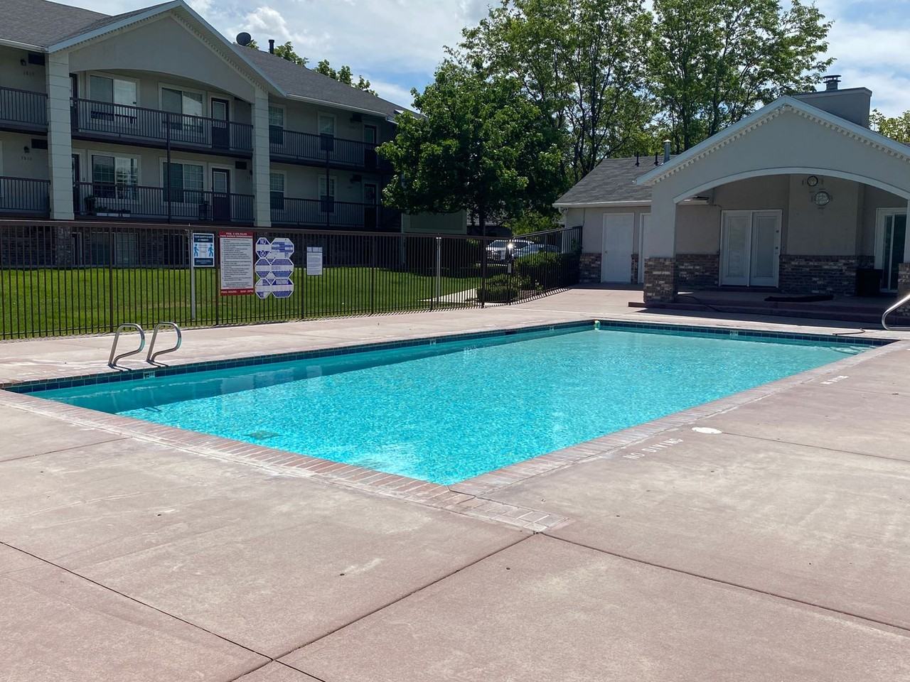 1519 S 125 E - Photo 3 of 14