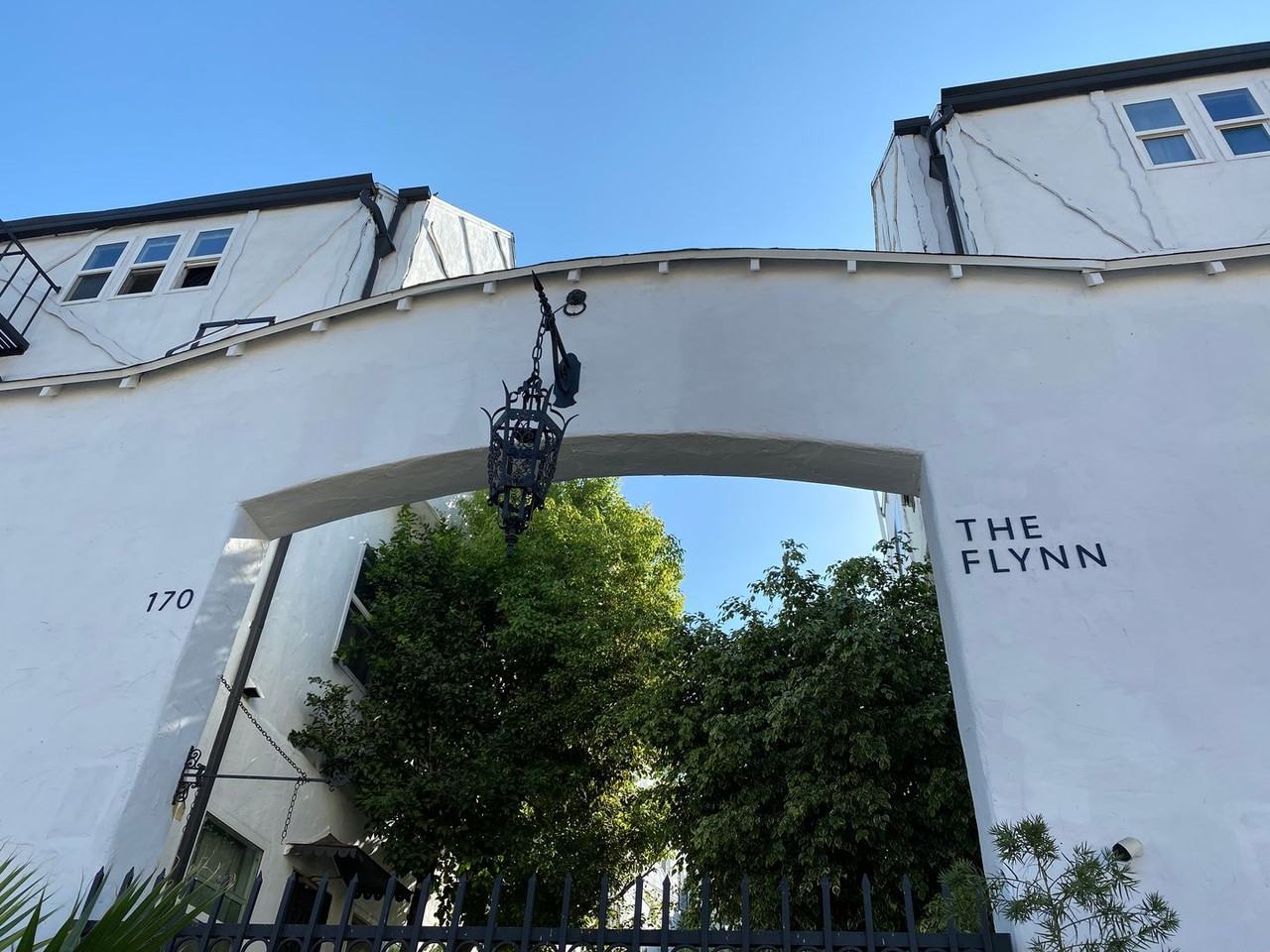 170 S Mountain View Ave. - Photo 2 of 13