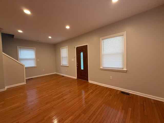 607 Saint Dunstans Rd - Photo 5 of 25