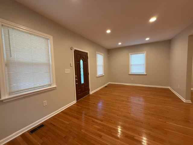 607 Saint Dunstans Rd - Photo 6 of 25