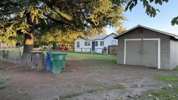 featured image of N 4th St