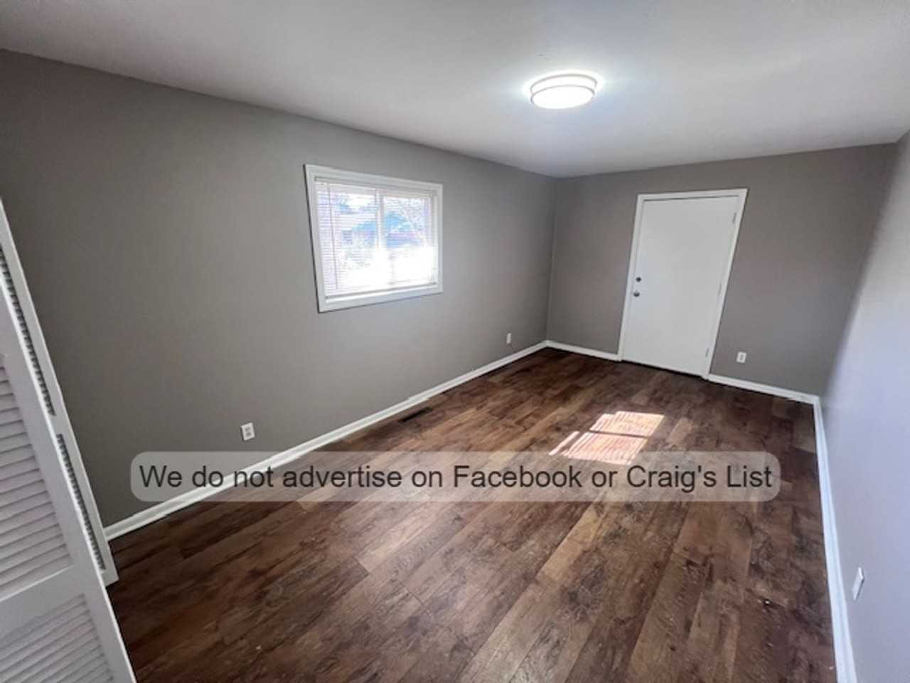 1901 Dancy St - Photo 5 of 10