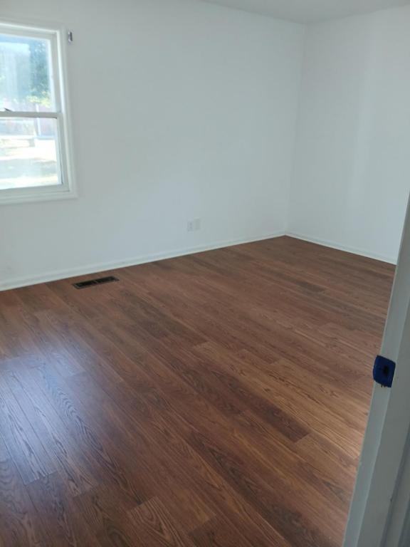 109 N Russell St #1 - Photo 3 of 12