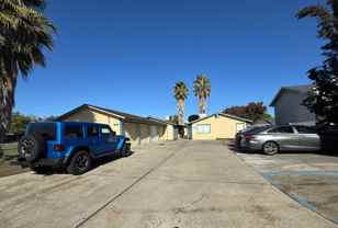 2401 51st Ave - Photo 1 of 1