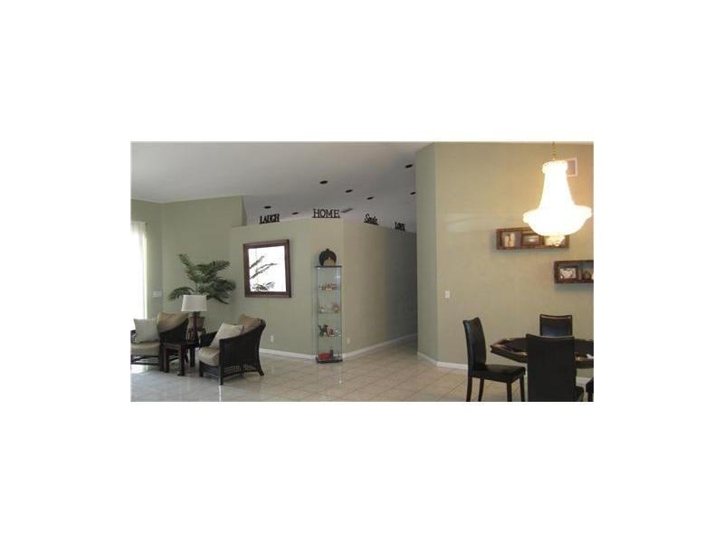 401 Northwest 110th Avenue - Photo 3 of 5