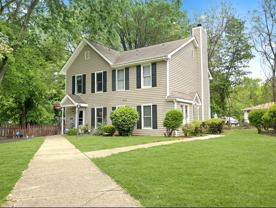 3150 Driftwood Dr Apt B #Apt B - Photo 1 of 1